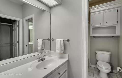 Bath - 1380 Kimbell Rd, Terry, MS 39170 photo 2 of 8