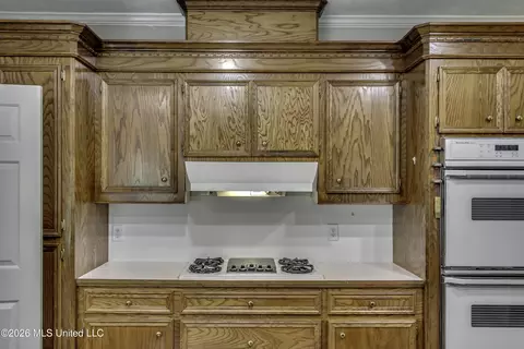Kitchen - 1380 Kimbell Rd, Terry, MS 39170 photo 4 of 6