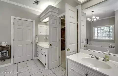 Bath - 1380 Kimbell Rd, Terry, MS 39170 photo 5 of 8