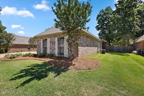 153 Covey Run, Madison, MS 39110 photo 2