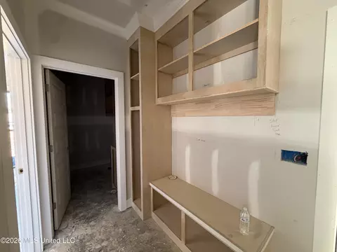 Entry Way - 253 Smith Dr, Mendenhall, MS 39114 photo 3 of 3