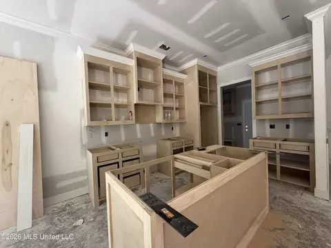 Kitchen - 253 Smith Dr, Mendenhall, MS 39114 photo 2 of 2