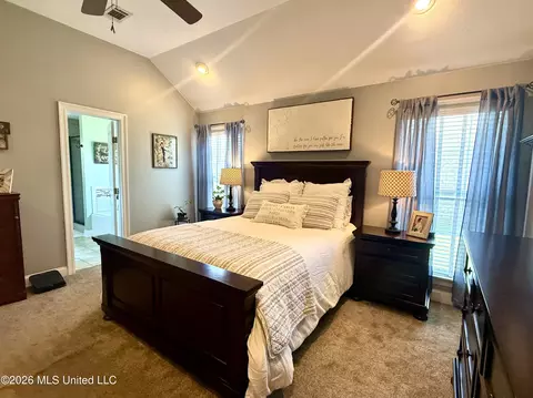 Bedroom - 451 Abbey Woods, Brandon, MS 39047 photo 3 of 4