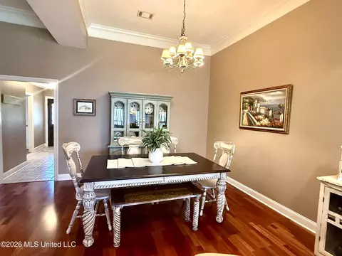 Dining - 451 Abbey Woods, Brandon, MS 39047 photo 7 of 7