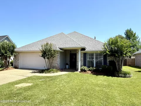 Exterior - 451 Abbey Woods, Brandon, MS 39047 photo 2 of 11