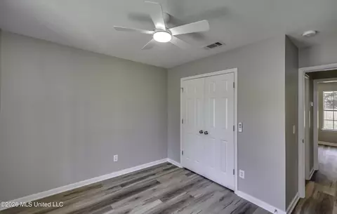Bedroom - 663 Falcon Ln, Florence, MS 39073 photo 2 of 8