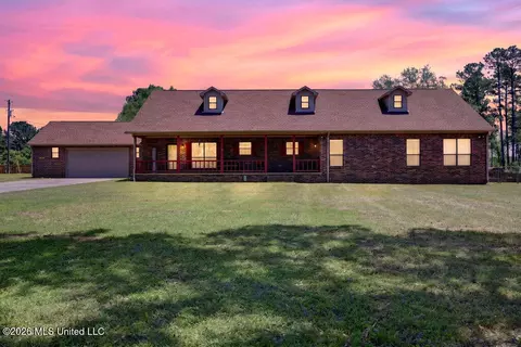 Exterior - 17000 E Spring Lake Dr, Vancleave, MS 39565 photo 2 of 20