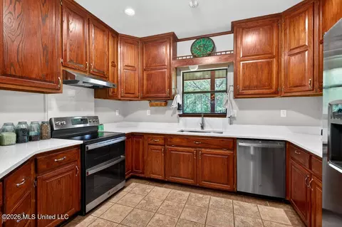 Kitchen - 17000 E Spring Lake Dr, Vancleave, MS 39565 photo 3 of 5