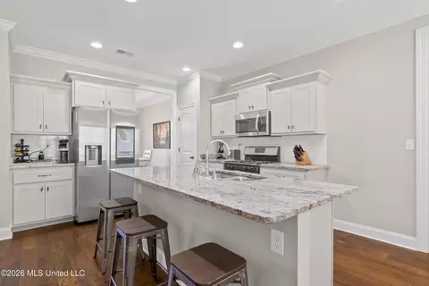 Kitchen - 2353 Ouse Valley Ln, Hernando, MS 38632 photo 1 of 2