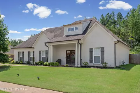 Exterior - 2353 Ouse Valley Ln, Hernando, MS 38632 photo 2 of 6