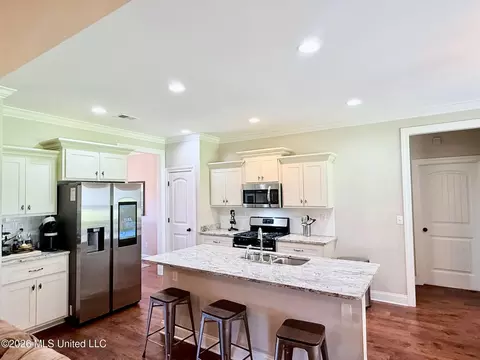 Kitchen - 2353 Ouse Valley Ln, Hernando, MS 38632 photo 4 of 5