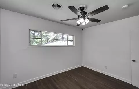 Bedroom - 2051 Meadowbrook Rd, Jackson, MS 39211 photo 5 of 9