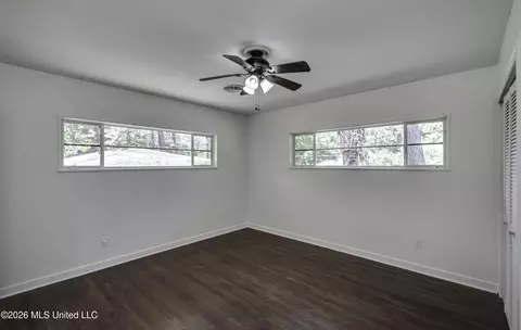 Bedroom - 2051 Meadowbrook Rd, Jackson, MS 39211 photo 7 of 9