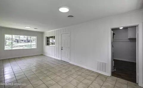 Other - 2051 Meadowbrook Rd, Jackson, MS 39211 photo 4 of 6
