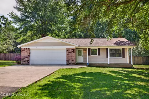 24404 Superior Dr, Lucedale, MS 39452