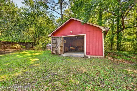Exterior - 24404 Superior Dr, Lucedale, MS 39452 photo 5 of 6