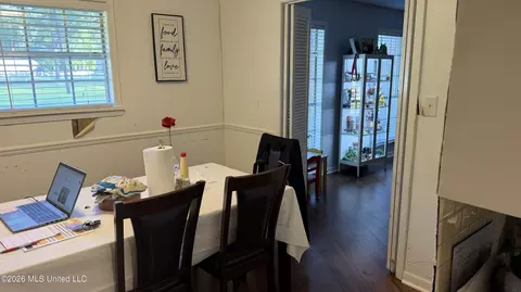 Dining - 1684 Old Highway 80, Forest, MS 39074 photo 1 of 2