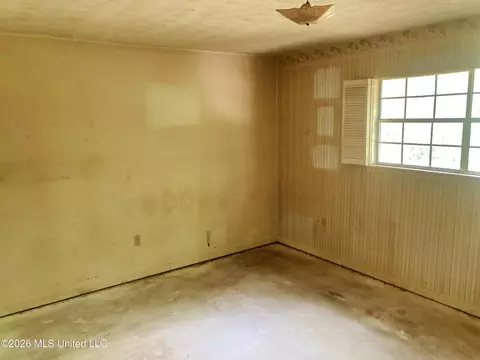 Bedroom - 539 Cedarhurst Rd, Jackson, MS 39206 photo 1 of 2