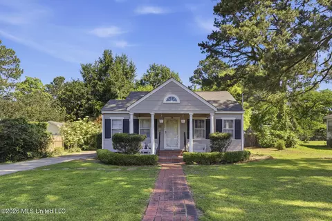 375 E Fulton St, Canton, MS 39046