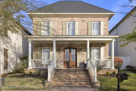 502 Northlake Ave, Ridgeland, MS 39157