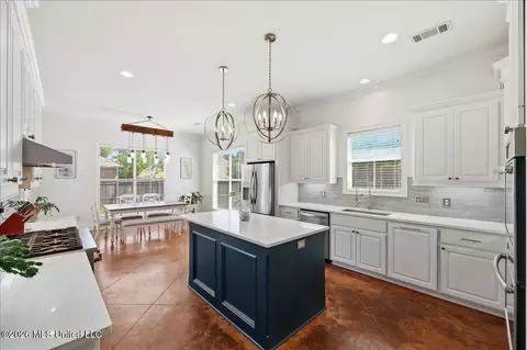 Kitchen - 110 Covey Run, Madison, MS 39110 photo 1 of 4