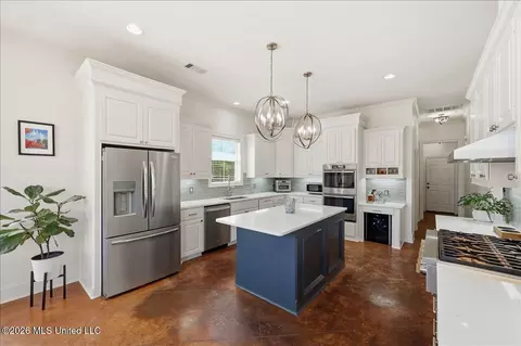 Kitchen - 110 Covey Run, Madison, MS 39110 photo 4 of 4