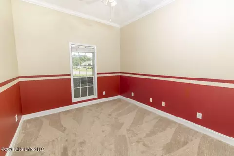 Bedroom - 55 Hazelnut Cir, Columbus, MS 39705 photo 4 of 7