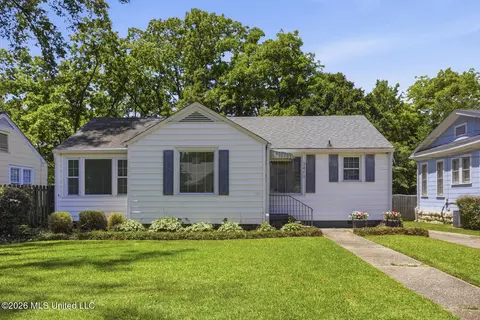 Exterior - 3419 Northview Dr, Jackson, MS 39216 photo 9 of 9