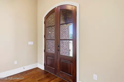 Entry Way - 100 Grandeur Dr, Brandon, MS 39042 photo 1 of 1