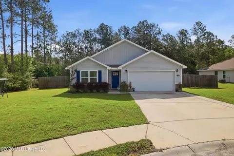 10065 Willow Leaf Dr, Gulfport, MS 39503