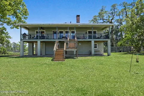 Exterior - 3925 Dantzler St, Moss Point, MS 39563 photo 8 of 8