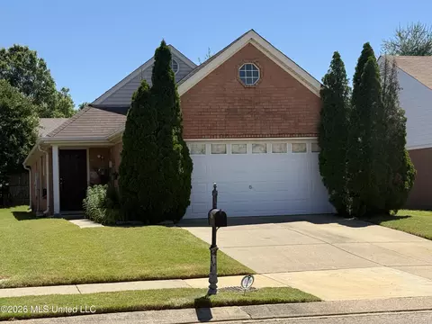 7594 Fox Hunt Dr, Olive Branch, MS 38654