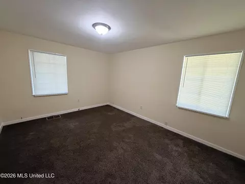 3173 Oak Forest Dr, Jackson, MS 39212 photo 7