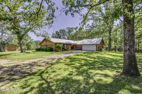Exterior - 478 Holifield Cir, Brandon, MS 39042 photo 2 of 14