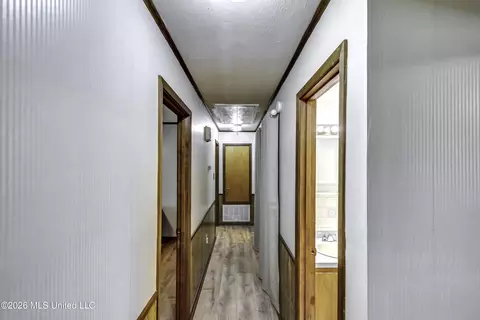 Entry Way - 478 Holifield Cir, Brandon, MS 39042 photo 4 of 4