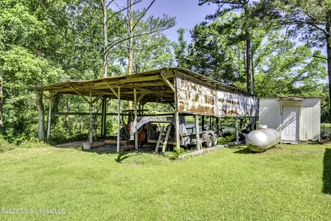 Exterior - 478 Holifield Cir, Brandon, MS 39042 photo 13 of 14