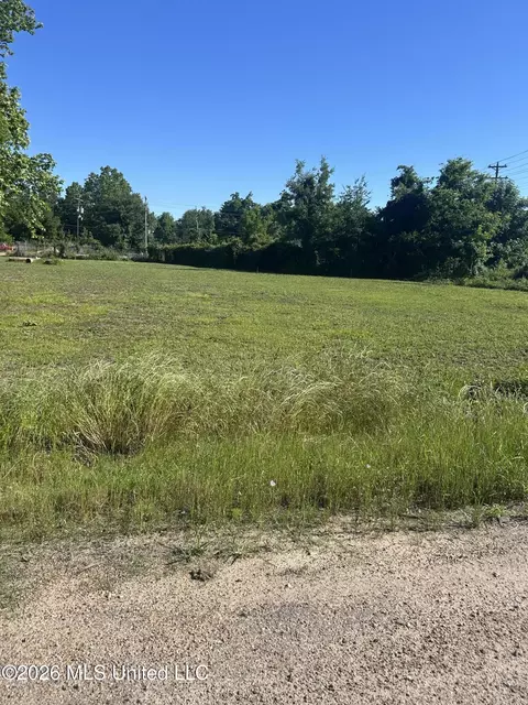 Fitzhugh Street, Itta Bena, MS 38941