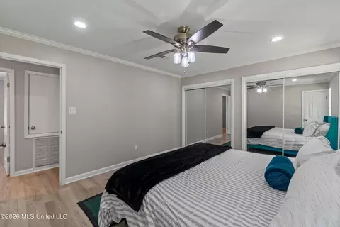 Bedroom - 7122 Summit Holmesville Rd, Mccomb, MS 39648 photo 3 of 7