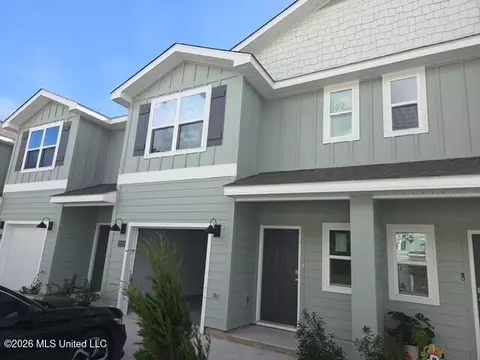 12257 Frazier Ln, Gulfport, MS 39503