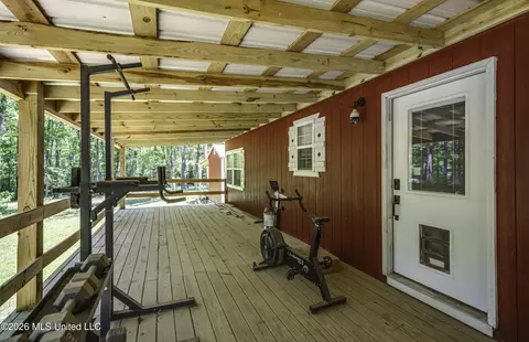 Exterior - 214 Parks Rd # B, Jackson, MS 39212 photo 13 of 18