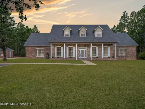 13125 Seaman Rd, Vancleave, MS 39565