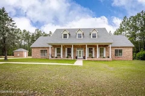 13125 Seaman Rd, Vancleave, MS 39565