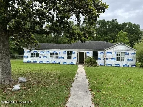 4642 Hilma St, Moss Point, MS 39563