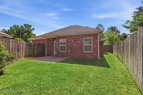 Exterior - 1210 Coachlight Cv, Brandon, MS 39042 photo 3 of 5