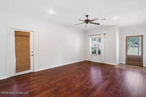 Living - 1210 Coachlight Cv, Brandon, MS 39042 photo 2 of 2