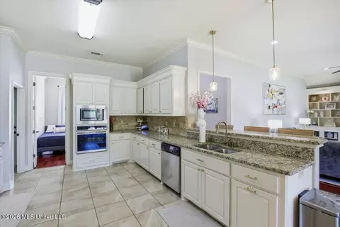 424 Glendale Pl, Brandon, MS 39047 photo 13