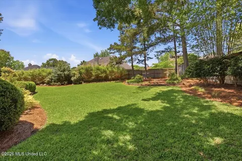 Exterior - 2004 Walden Pl, Brandon, MS 39042 photo 6 of 10