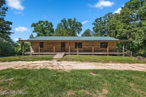 400 Cardinal Ln, Carthage, MS 39051