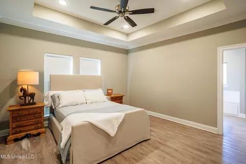 Bedroom - 862 Long Leaf Cir, Brandon, MS 39042 photo 1 of 6