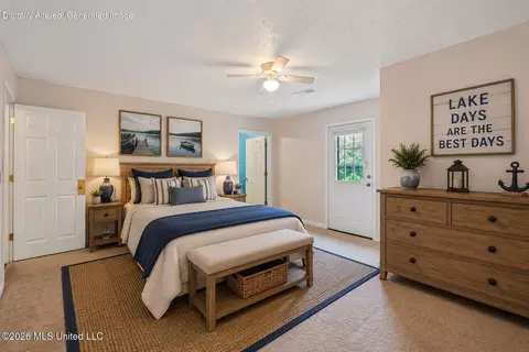 Bedroom - 280 Thunderbird Dr, Hernando, MS 38632 photo 1 of 4